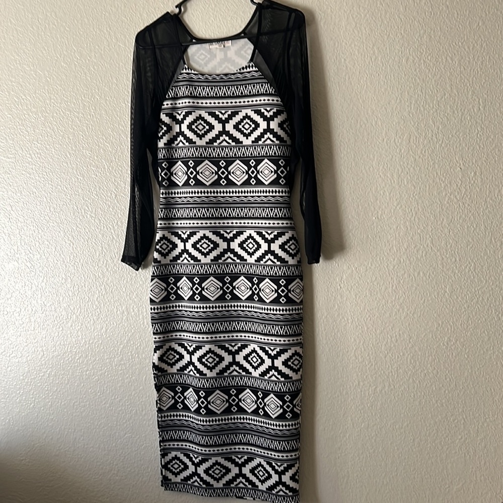 Women's Sexy Tribal Print Sheer Sleeved Dress